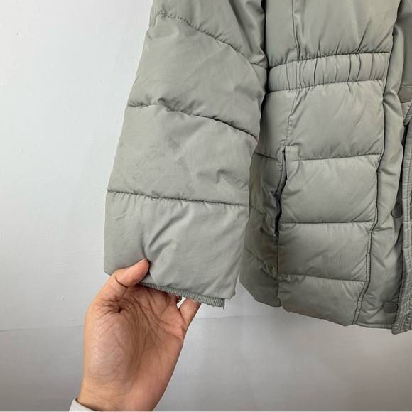 Abercrombie Kids Puffer Coat Gray Sage Green Fur Hood–Size 7/8 – Great Condition - Picture 8 of 16